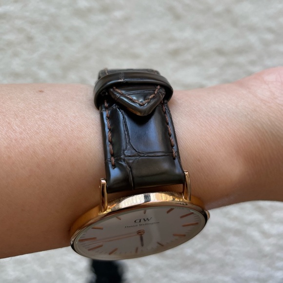 Daniel Wellington Rose Gold Classic York watch 36mm - Picture 17 of 17
